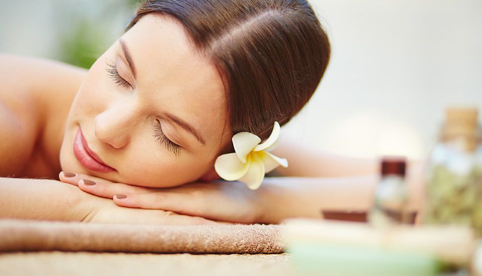 Simona Oasis - Enjoying massage